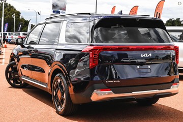 https://dvg-vehicle-assets.s3.amazonaws.com/K1028764/y2kudcdch3djr0phk1bh55ct8.jpg