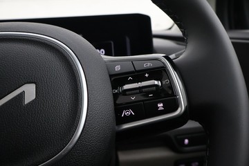https://dvg-vehicle-assets.s3.amazonaws.com/K1028768/ati4b4sl74g8r1ujzsqow0qn5.jpg