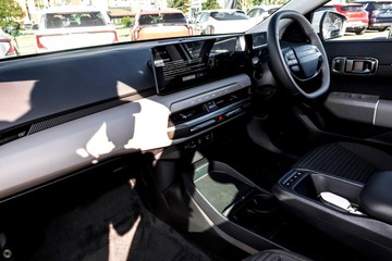 https://dvg-vehicle-assets.s3.amazonaws.com/K1029012/f022sw9vx1kddklbe9zlbq9md.jpg