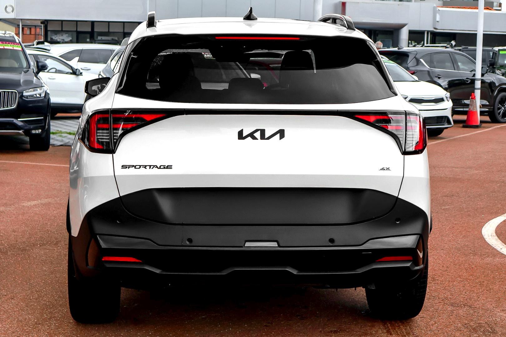 Kia Sportage image 3