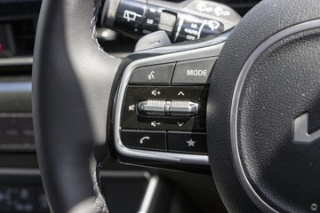 https://dvg-vehicle-assets.s3.amazonaws.com/K1069406/97jqilc28125e9wxk0e7hmj7a.jpg