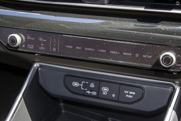 https://dvg-vehicle-assets.s3.amazonaws.com/K1069406/w02aex24hg6uu7v9ffe2b3cm5.jpg