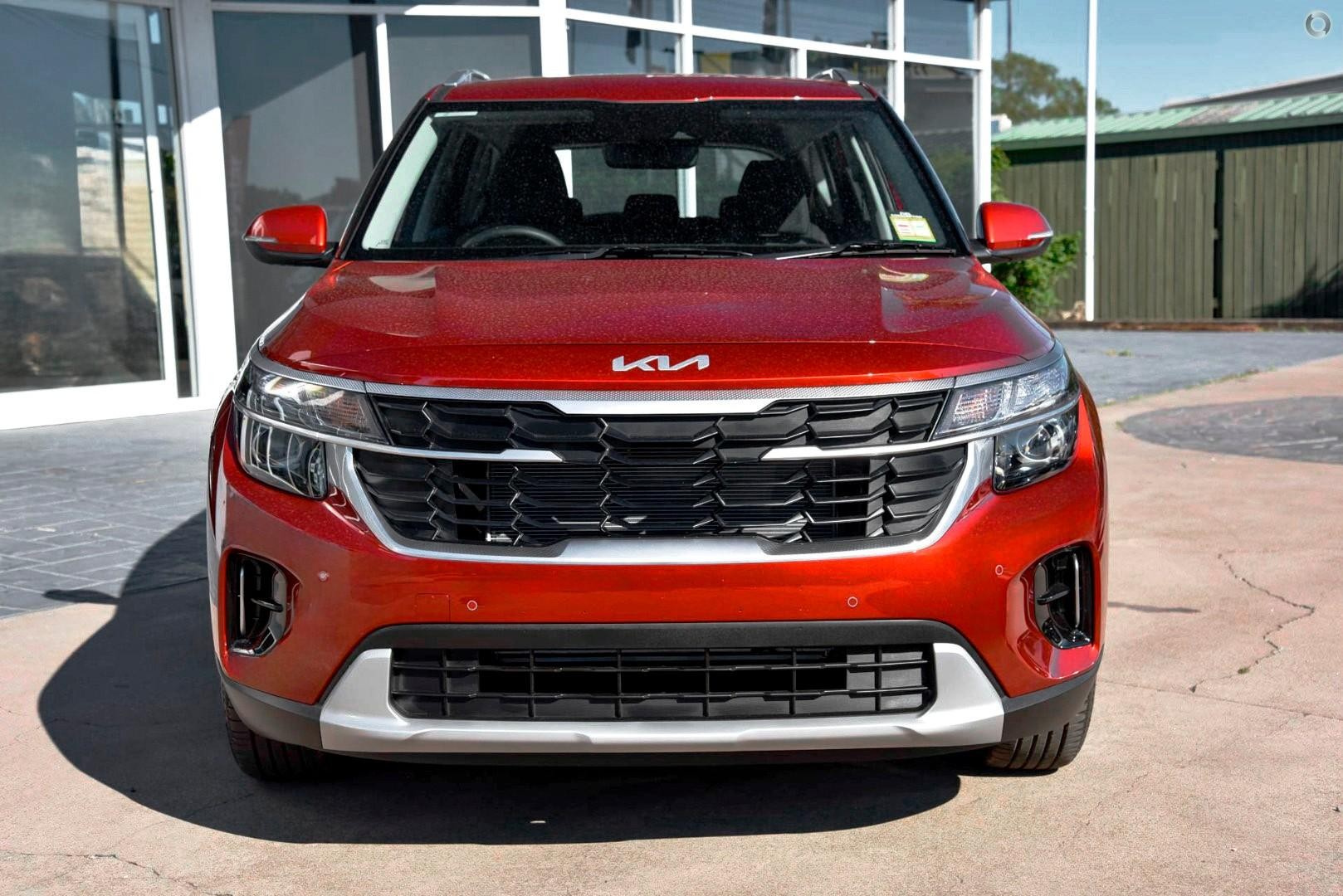 Kia Seltos image 2