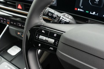 https://dvg-vehicle-assets.s3.amazonaws.com/K1084369/5uu1yzccjos3s9yp1319ngw64.jpg
