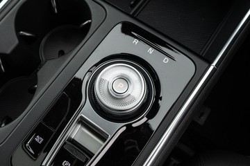 https://dvg-vehicle-assets.s3.amazonaws.com/K1084369/7g383ujleme53rvr6t182sero.jpg