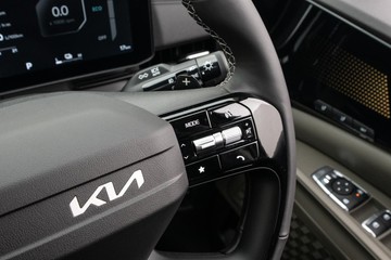 https://dvg-vehicle-assets.s3.amazonaws.com/K1084369/8h90x2px9zmgw0utsgysfsbuz.jpg