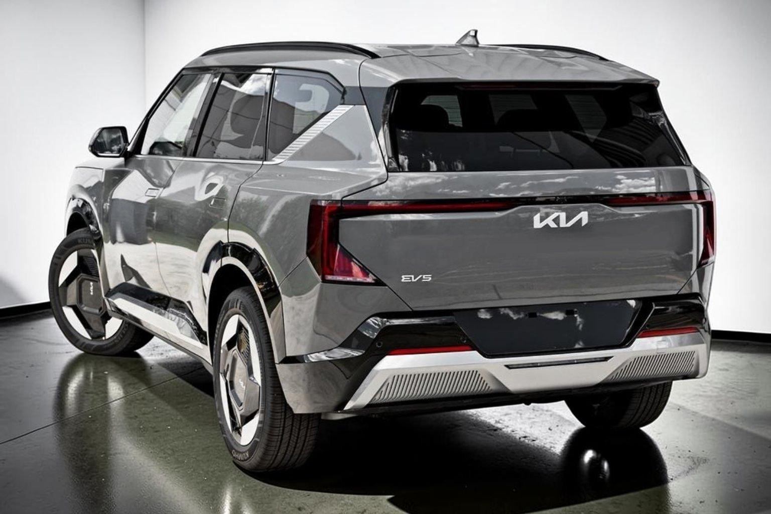 Kia Ev5 image 2
