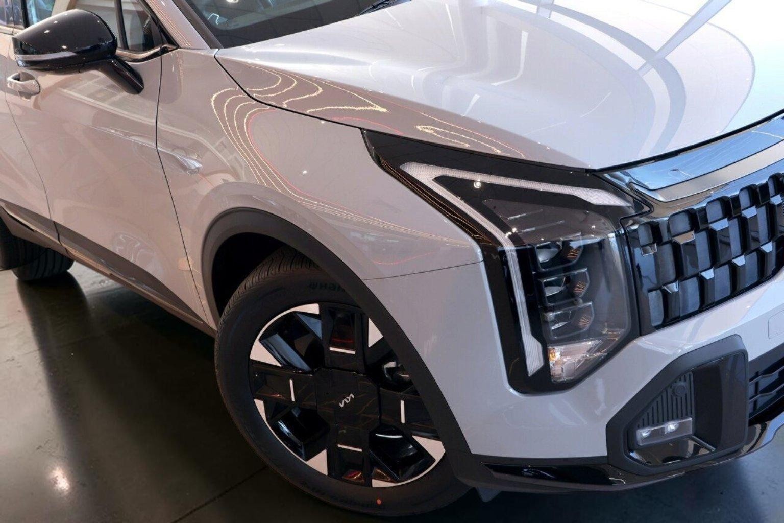 Kia Sportage image 2