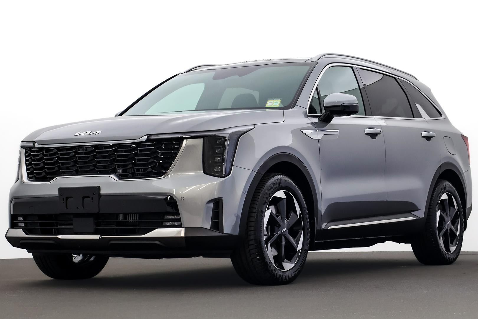 Kia Sorento image 1
