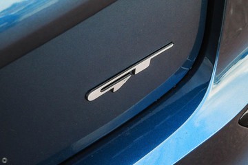 https://dvg-vehicle-assets.s3.amazonaws.com/K1117/izywc20hixg13q1hdpyluo1p9.jpg