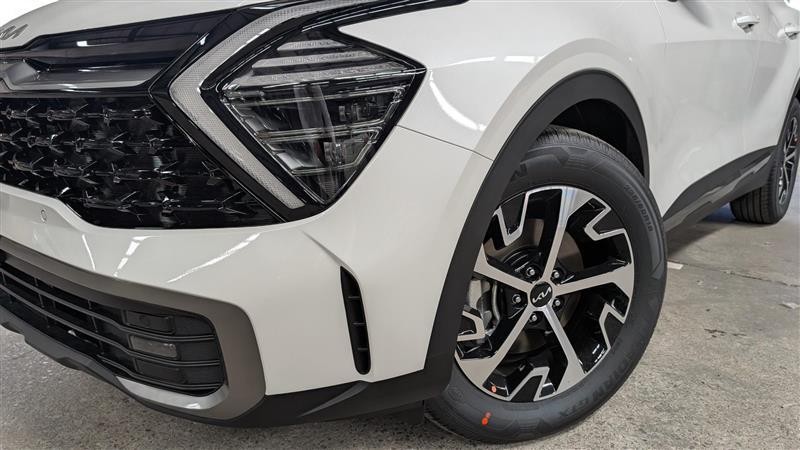 Kia Sportage image 2