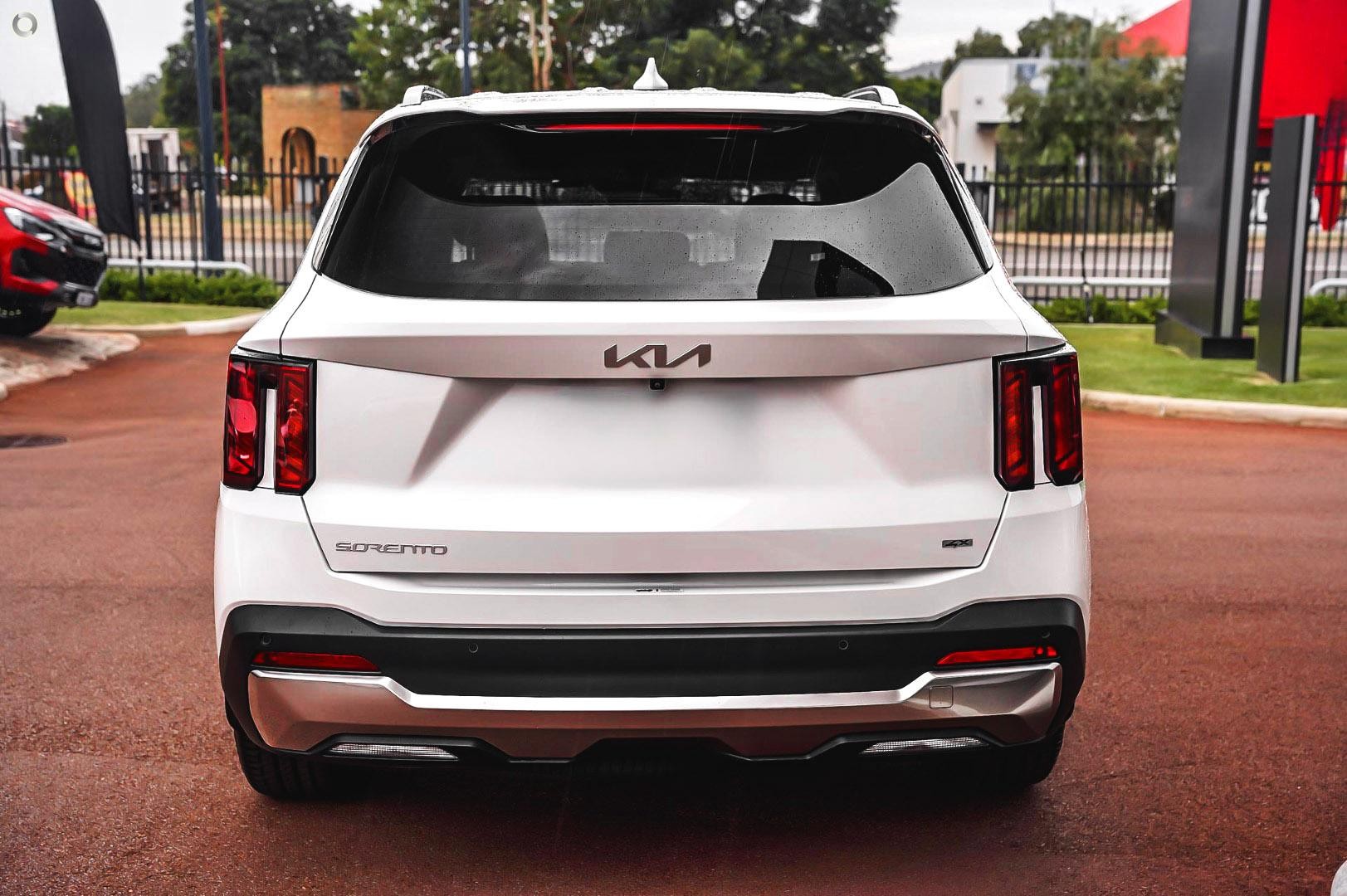 Kia Sorento image 3