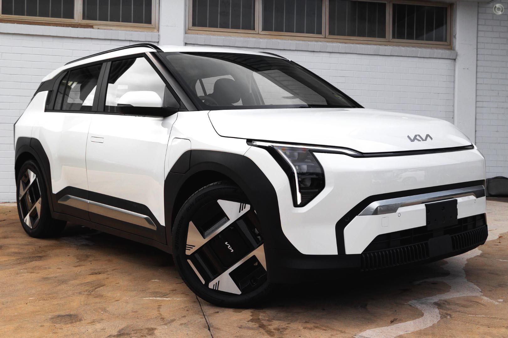 Kia Ev3 image 1
