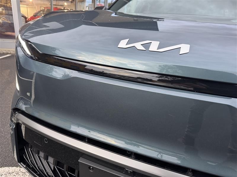 Kia Ev5 image 2