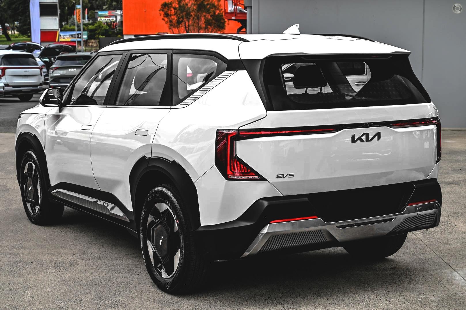 Kia Ev5 image 4