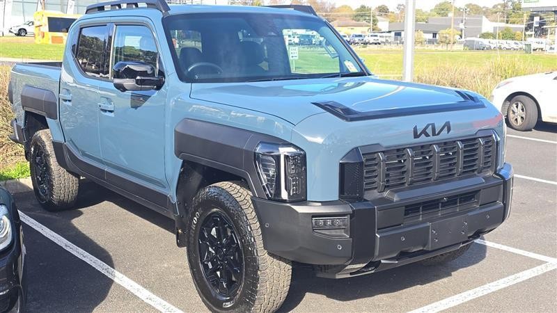Kia Tasman image 1