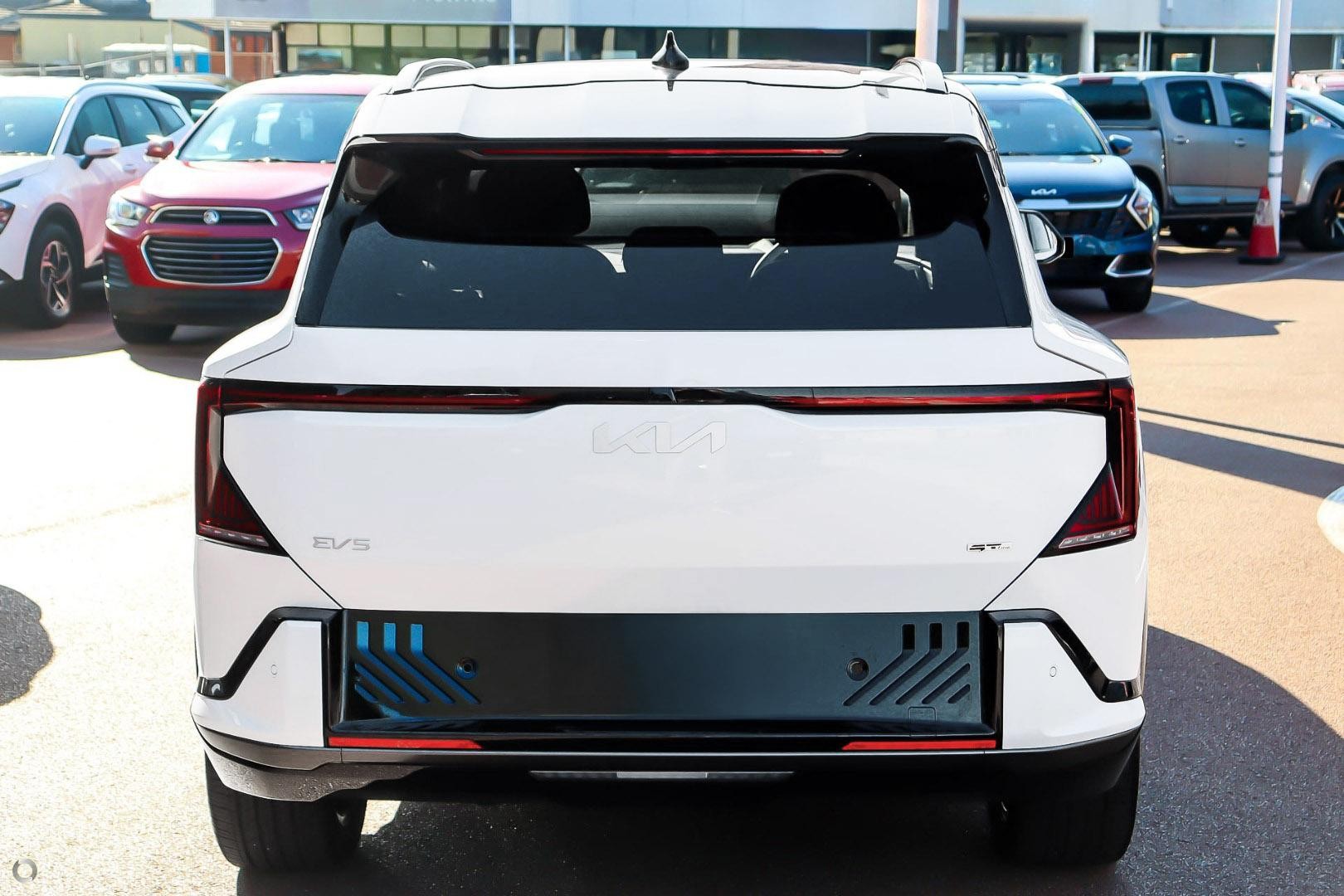 Kia Ev5 image 3
