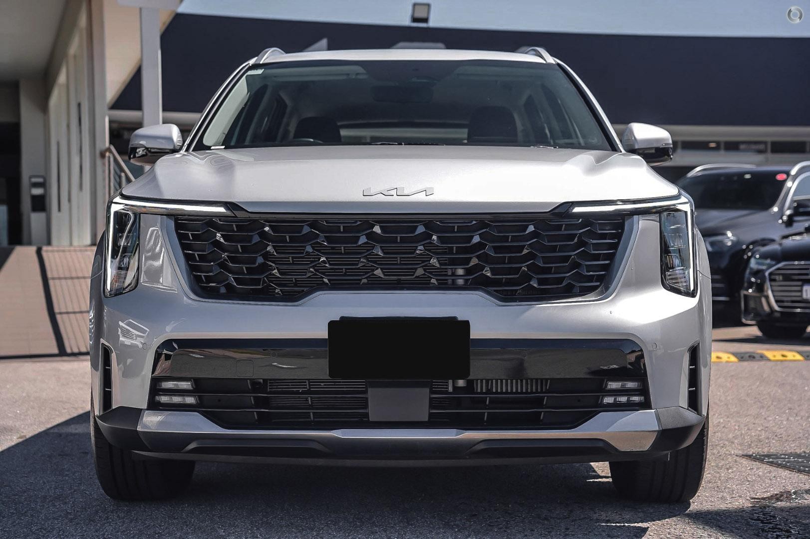 Kia Sorento image 2