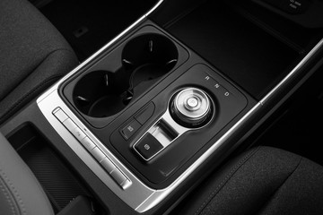 https://dvg-vehicle-assets.s3.amazonaws.com/K213826/99wlexljzsn8pfuukgxck82xm.jpg