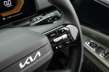 https://dvg-vehicle-assets.s3.amazonaws.com/K213826/d4p985fy4c8jwfxz3zv6k425g.jpg