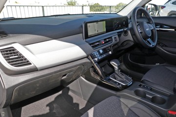 https://dvg-vehicle-assets.s3.amazonaws.com/K810925/ksjmjo0864cklcvuwxu5gvabd.jpg