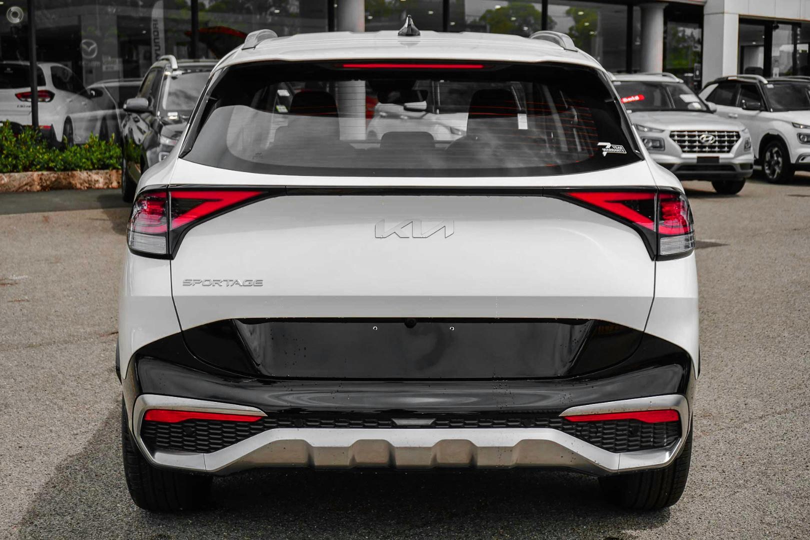 Kia Sportage image 3