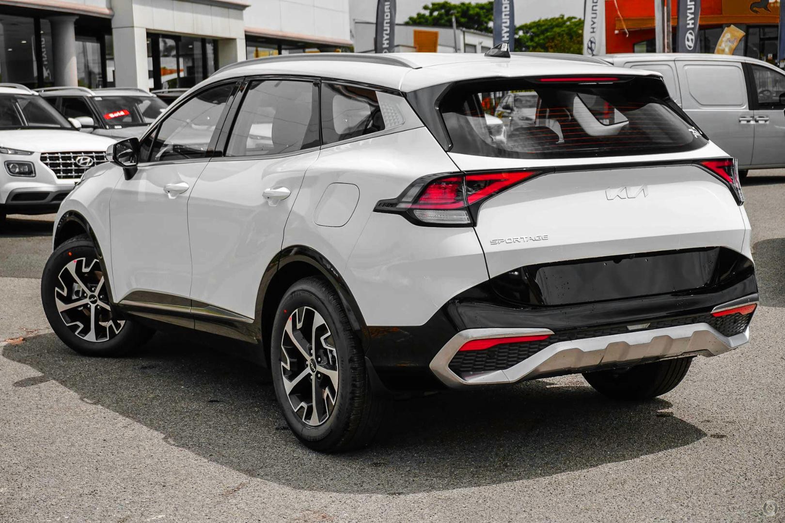 Kia Sportage image 4