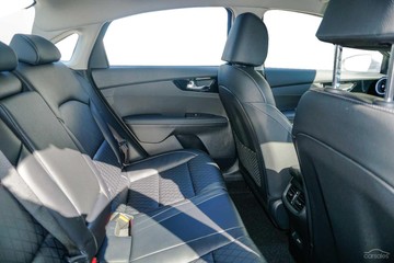 https://dvg-vehicle-assets.s3.amazonaws.com/K842324/4omqfc7gs4s552c2dqodxnqwp.jpg