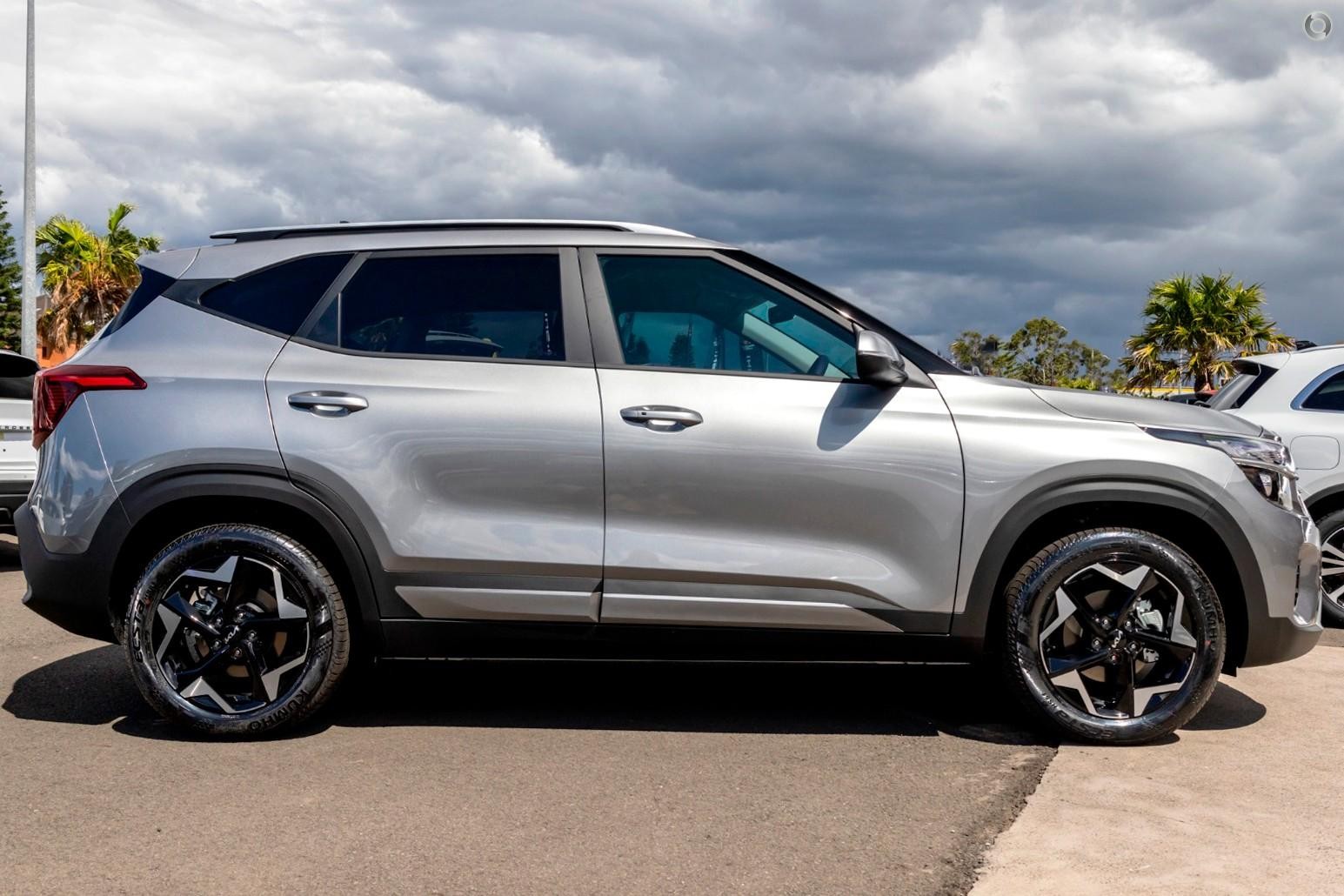Kia Seltos image 2