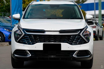 https://dvg-vehicle-assets.s3.amazonaws.com/K851300/1av3x2kmsvec40a32782w0mk9.jpg