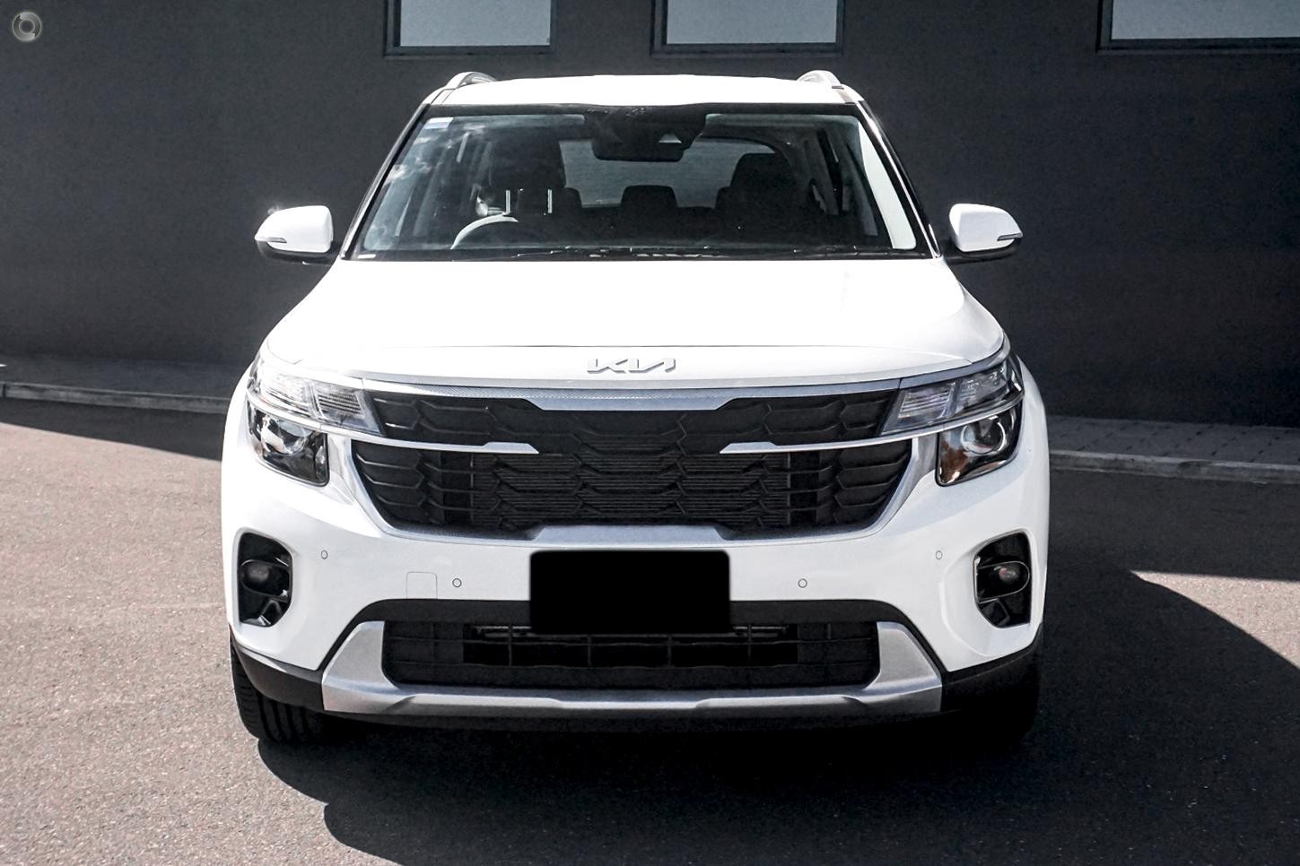Kia Seltos image 2