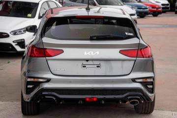 https://dvg-vehicle-assets.s3.amazonaws.com/K871066/z4p69pfefuphejygrz3dyibde.jpg