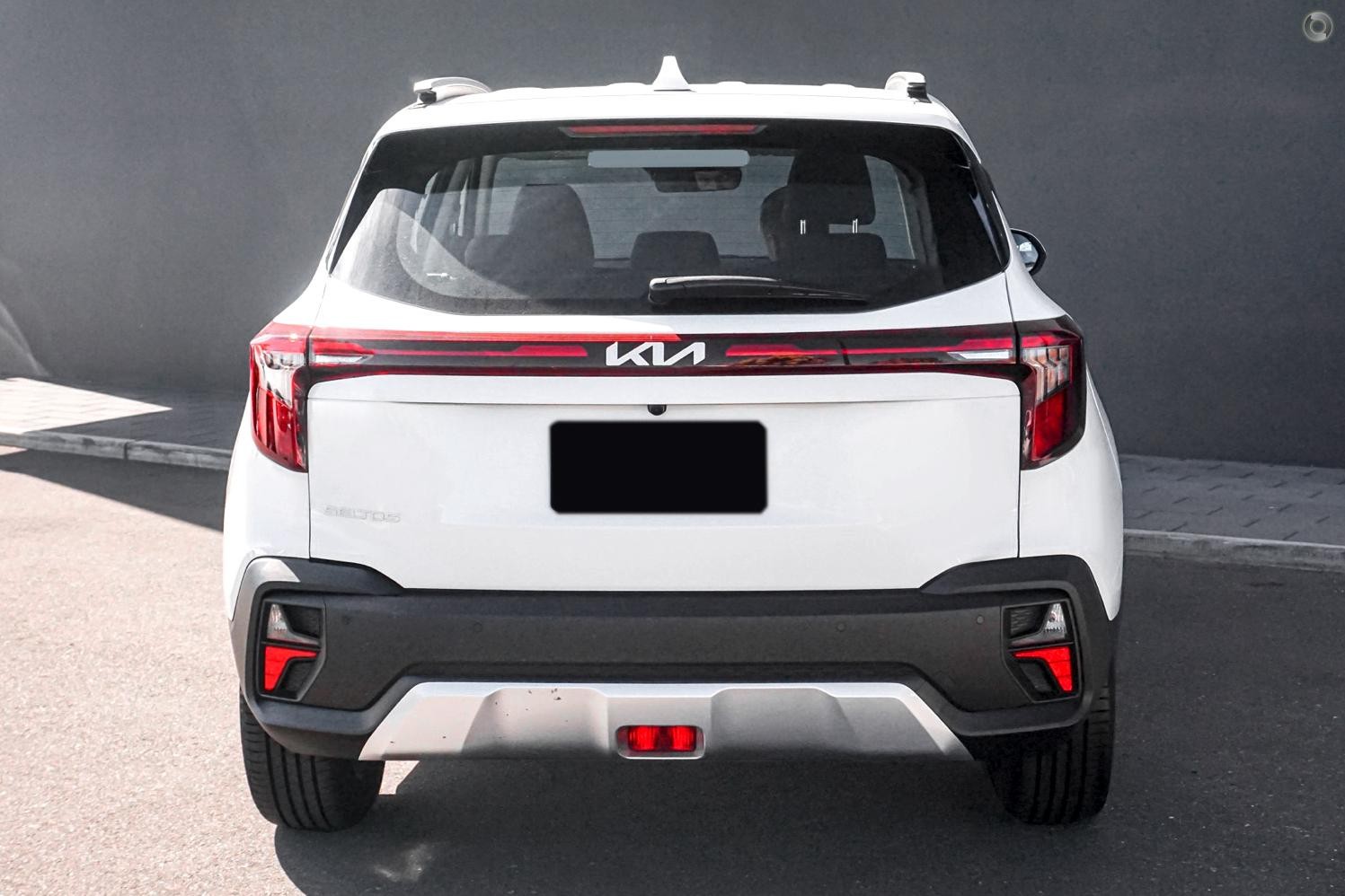 Kia Seltos image 1