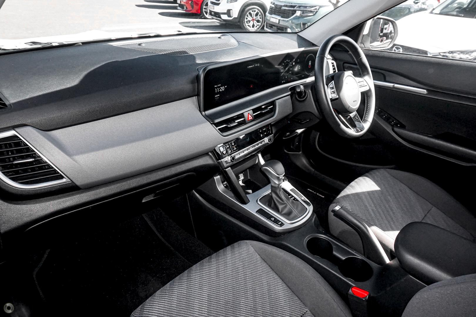 Kia Seltos image 4