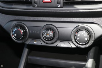 https://dvg-vehicle-assets.s3.amazonaws.com/K878626/7s7loq9wamu2v68aei2oo1yt8.jpg