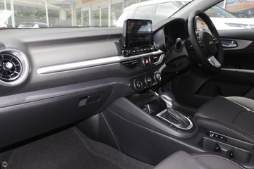 https://dvg-vehicle-assets.s3.amazonaws.com/K878626/a9wfwq66gh35qpmsx425sbeie.jpg