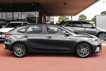 https://dvg-vehicle-assets.s3.amazonaws.com/K878629/8tfyc6e5eweibj9aanw37b7q3.jpg