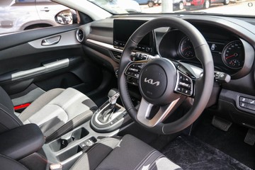 https://dvg-vehicle-assets.s3.amazonaws.com/K878629/esapuqosaevgnrv4f2g93j08c.jpg