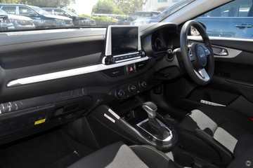 https://dvg-vehicle-assets.s3.amazonaws.com/K887696/u7dir1p5ens8064tg1vgkq4y.jpg