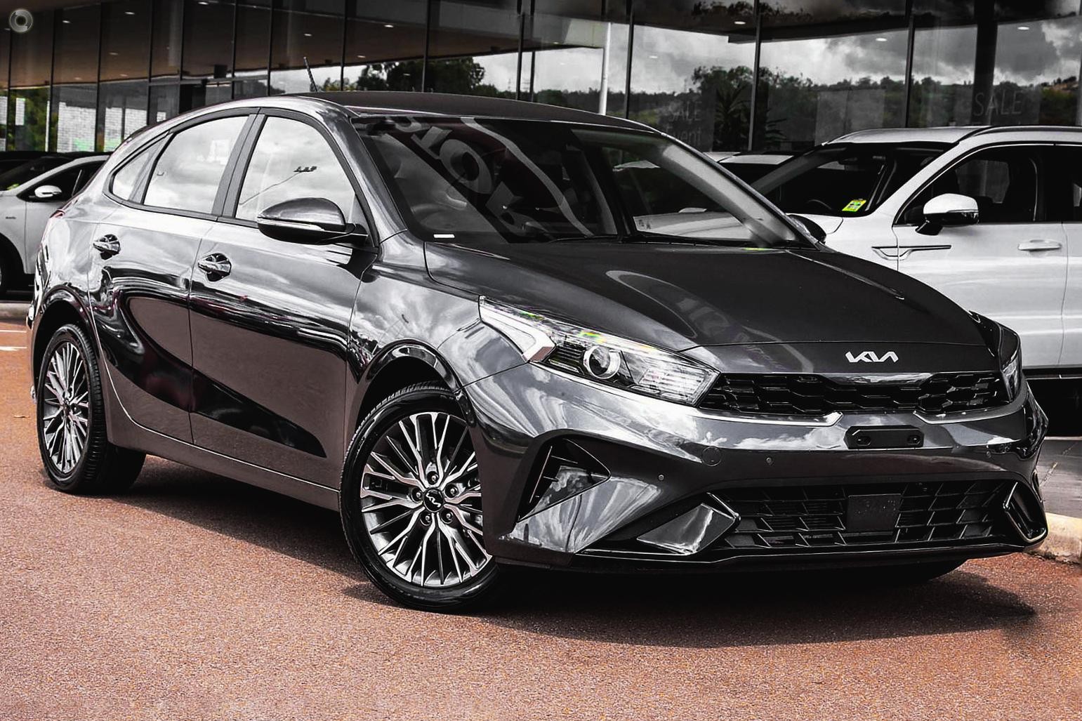 Kia Cerato image 1