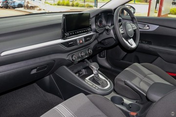 https://dvg-vehicle-assets.s3.amazonaws.com/K887699/hyhgiinapwsecngkxtbx7sqlc.jpg