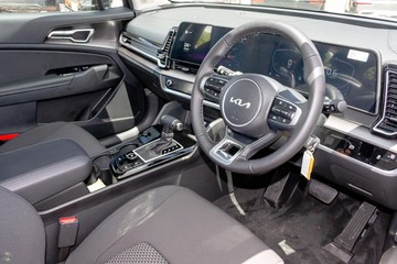 https://dvg-vehicle-assets.s3.amazonaws.com/K887733/6wiv0ffyn1b43cei3ln1axn12.jpg