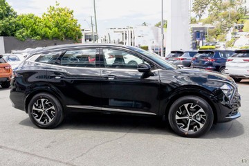 https://dvg-vehicle-assets.s3.amazonaws.com/K887733/c1v8yac02qfef4mhd4nf6e5de.jpg