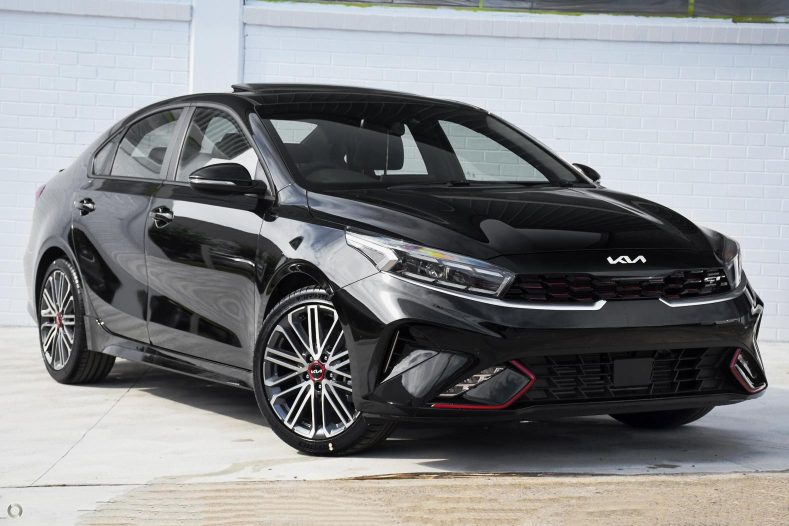 Kia Cerato image 1