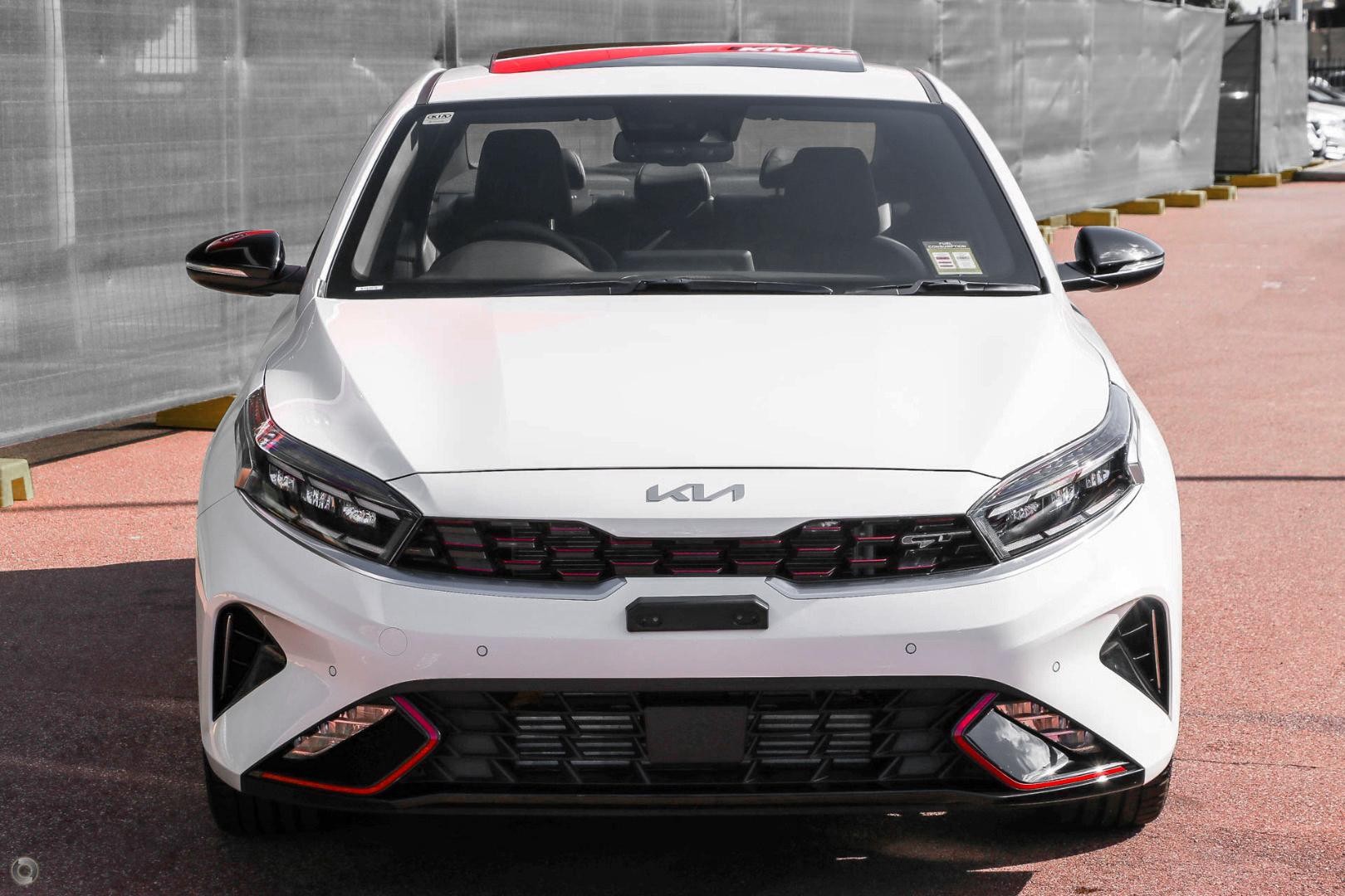 Kia Cerato image 2