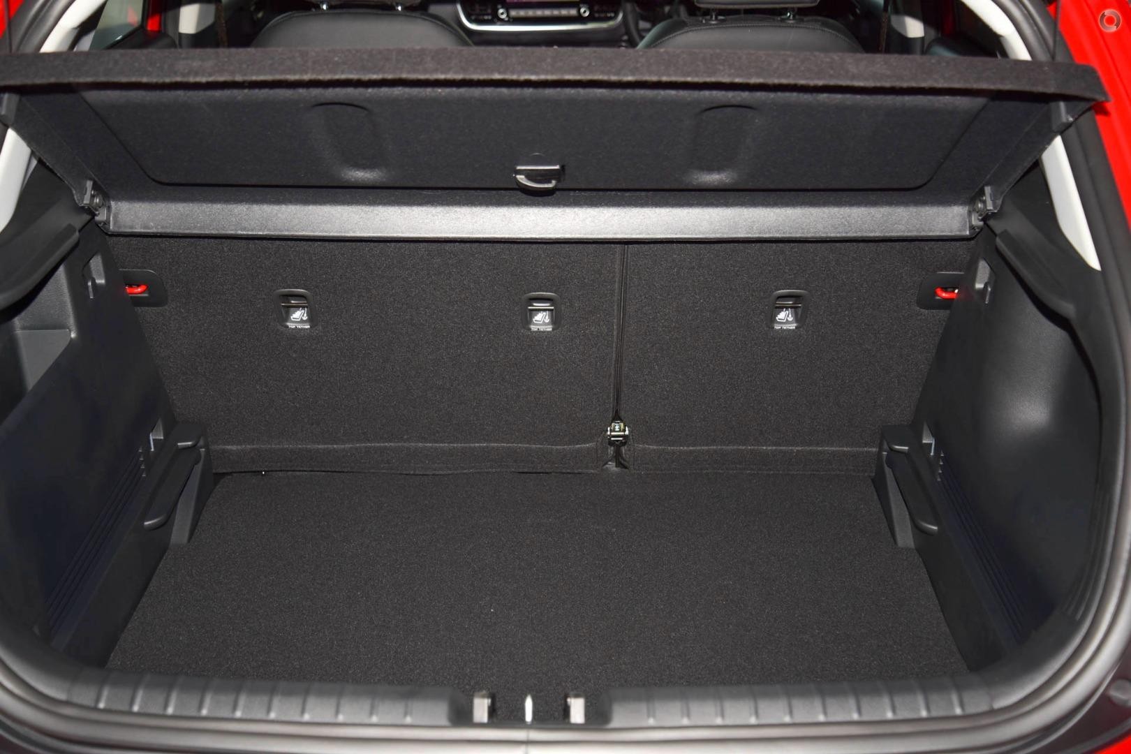Kia Stonic image 2
