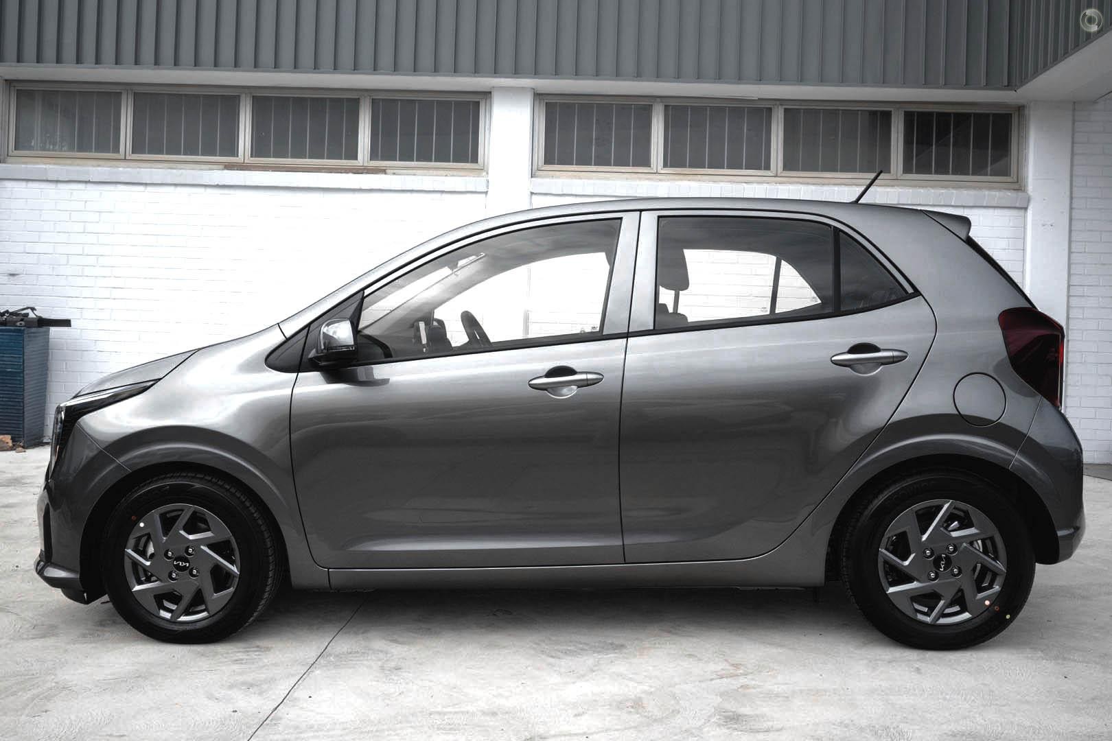 Kia Picanto image 2