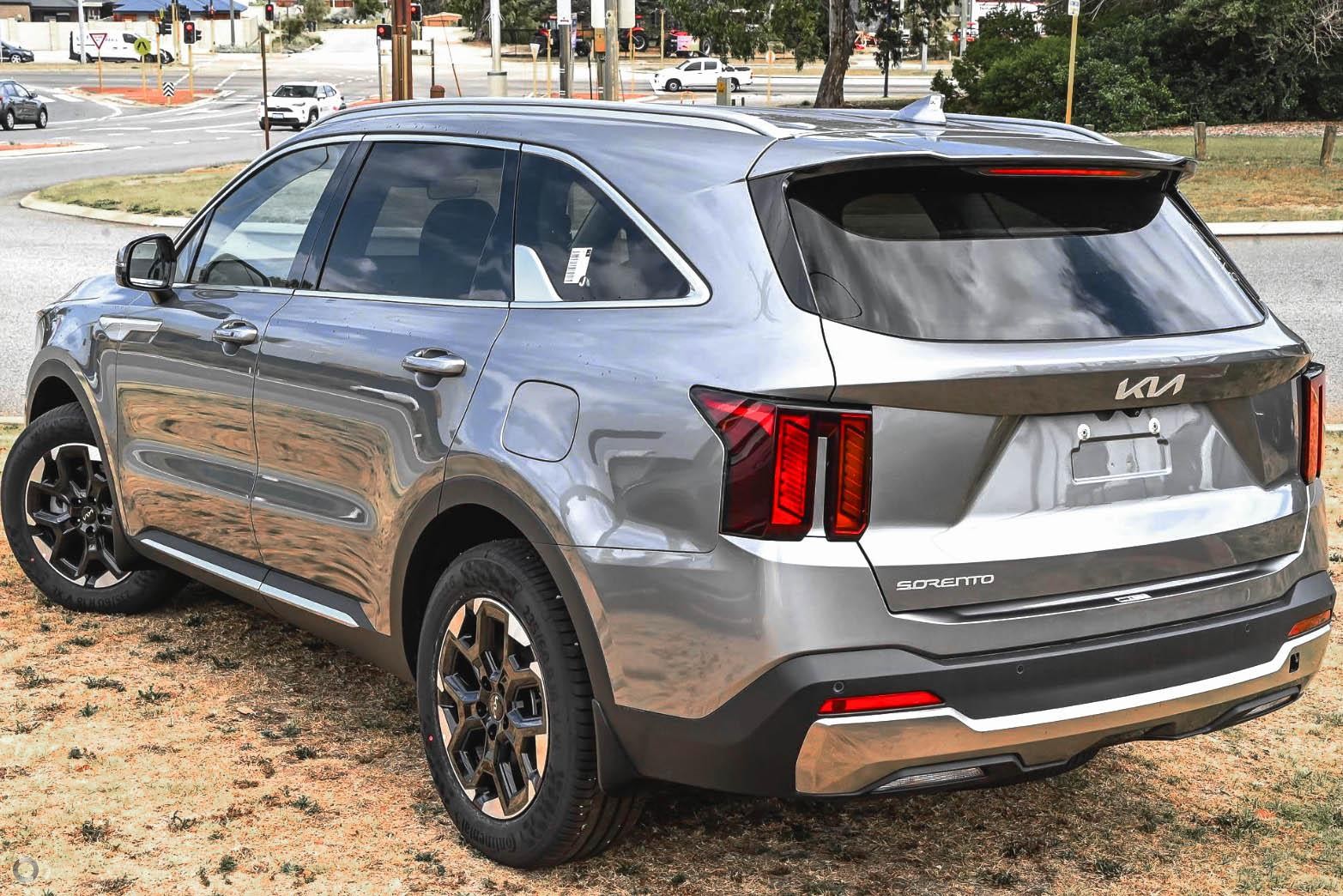 Kia Sorento image 4