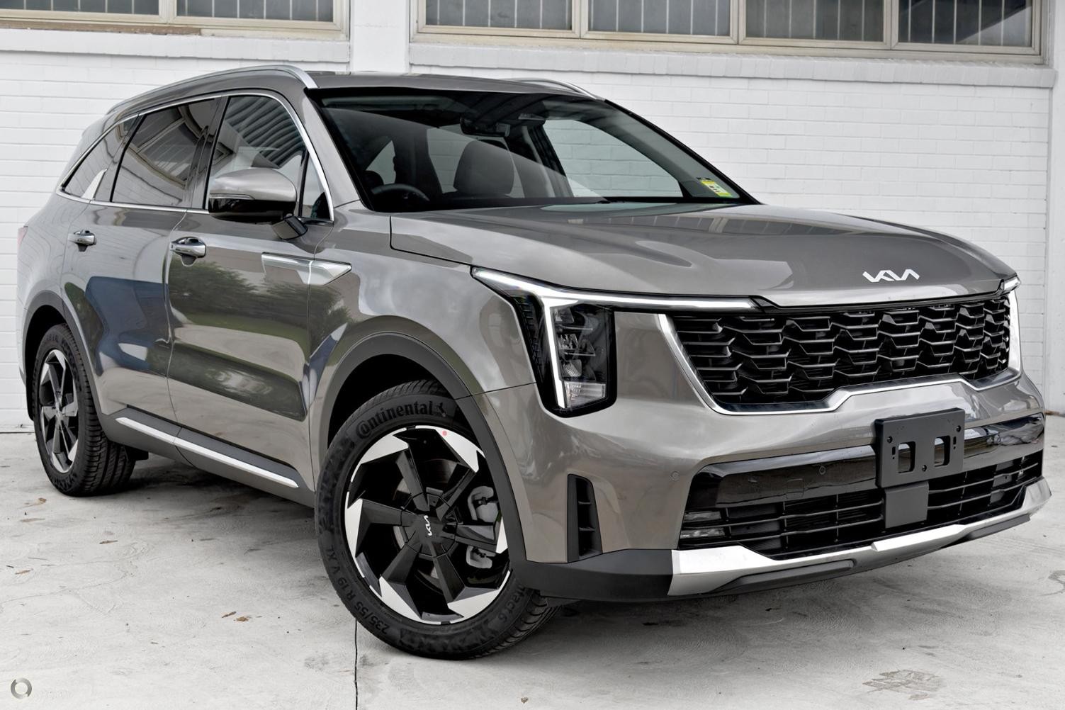 Kia Sorento image 1