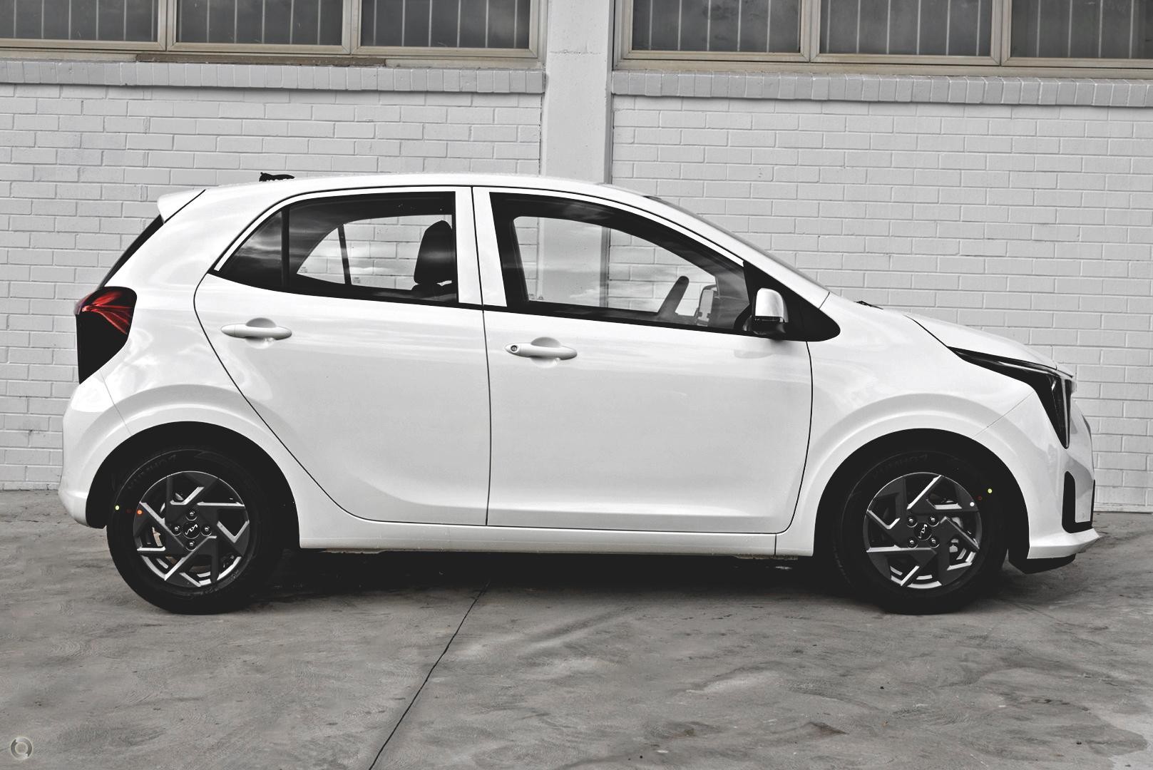Kia Picanto image 4